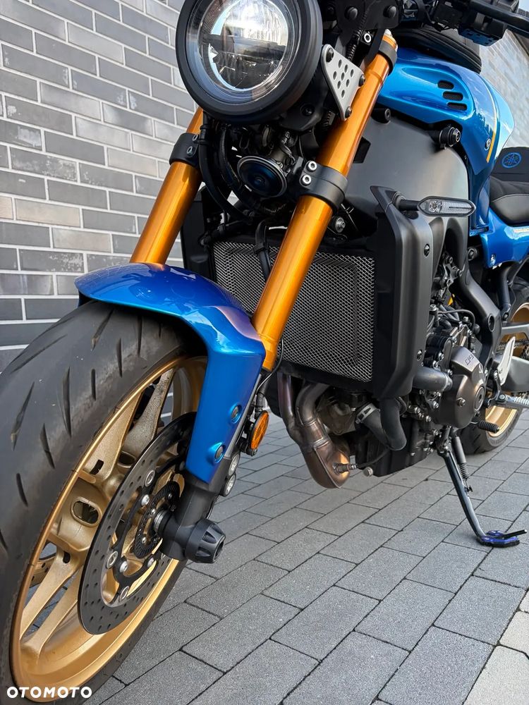 Yamaha XSR - 6