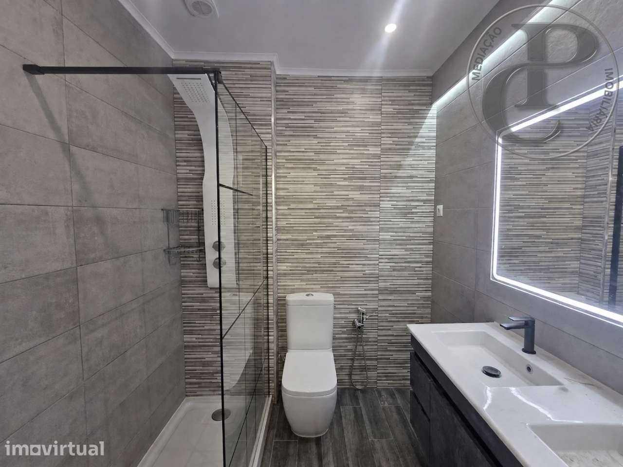 Apartamento T3 no centro do Barreiro em remodelação - Grande imagem: 4/5