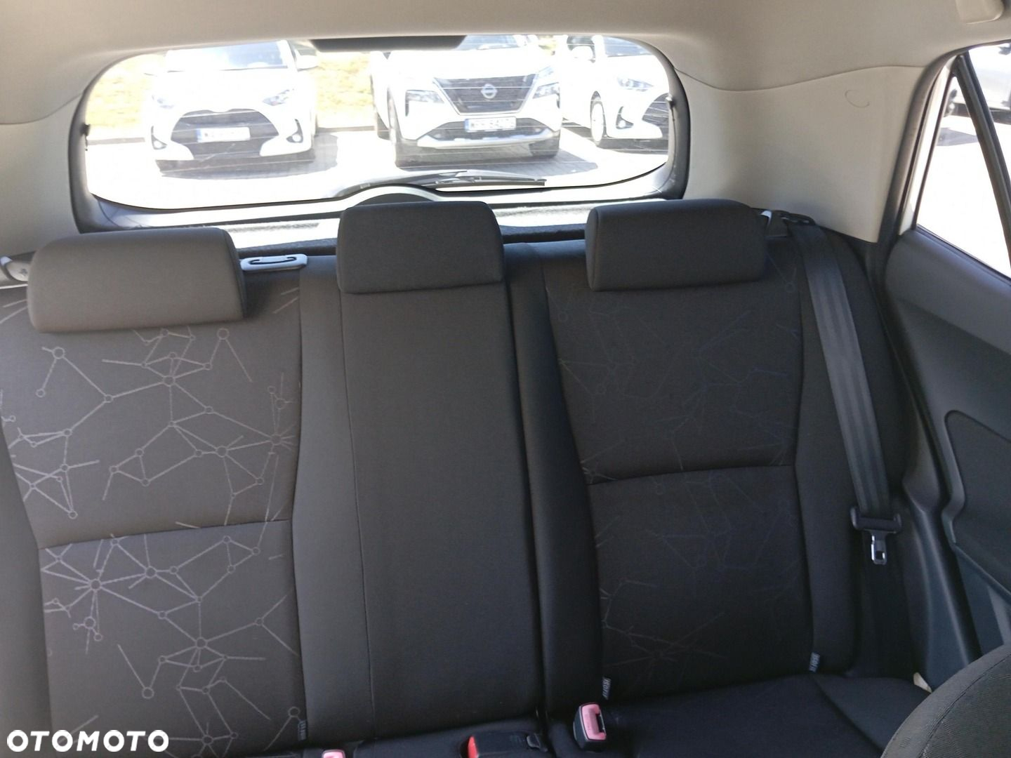Toyota Auris 1.33 VVT-i Terra - 17