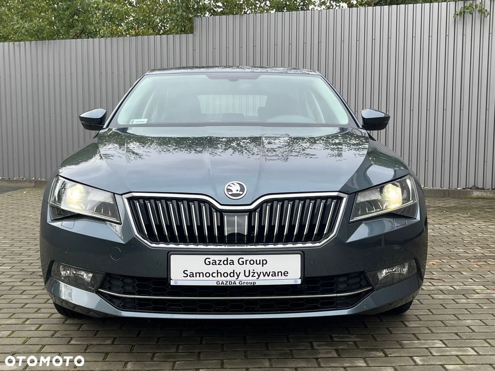 Skoda Superb 2.0 TDI Ambition - 3