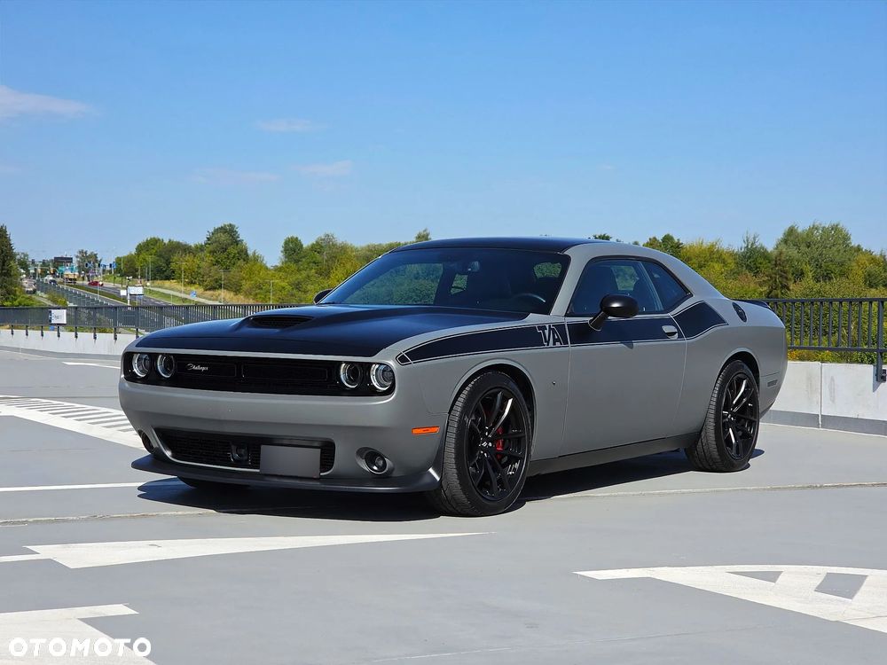 Dodge Challenger 2023 photo 2