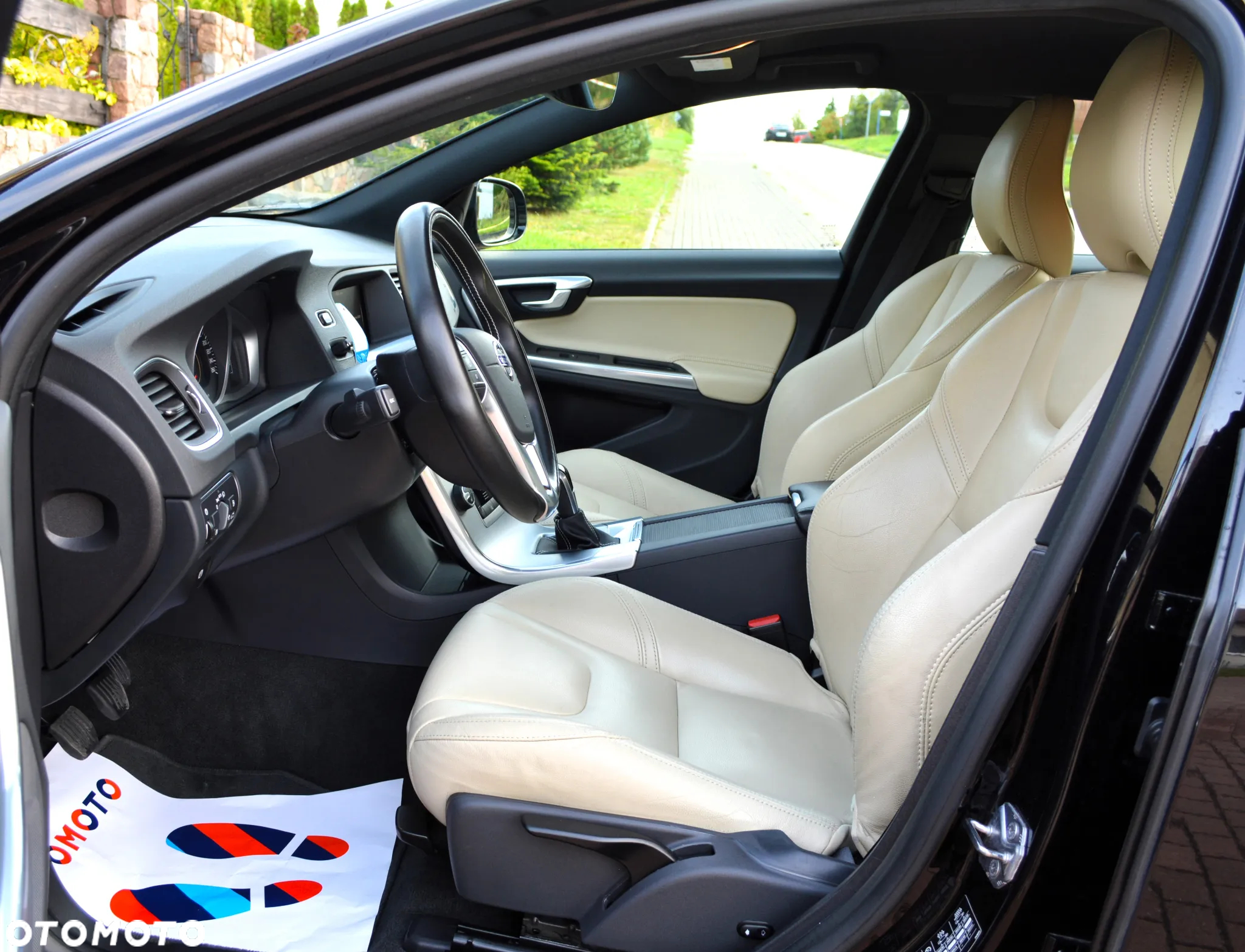 Volvo V60 D4 Drive-E Summum - 6