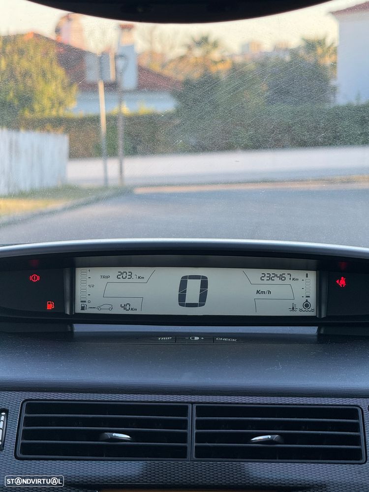 Citroën C4 1.6 HDi Business Airdream - 11