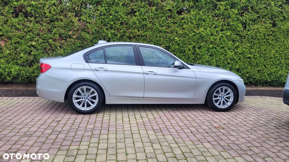BMW Seria 3 - 20