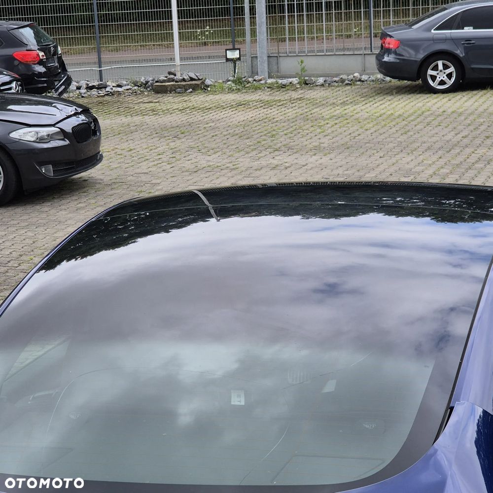 Tesla Model 3 - 14