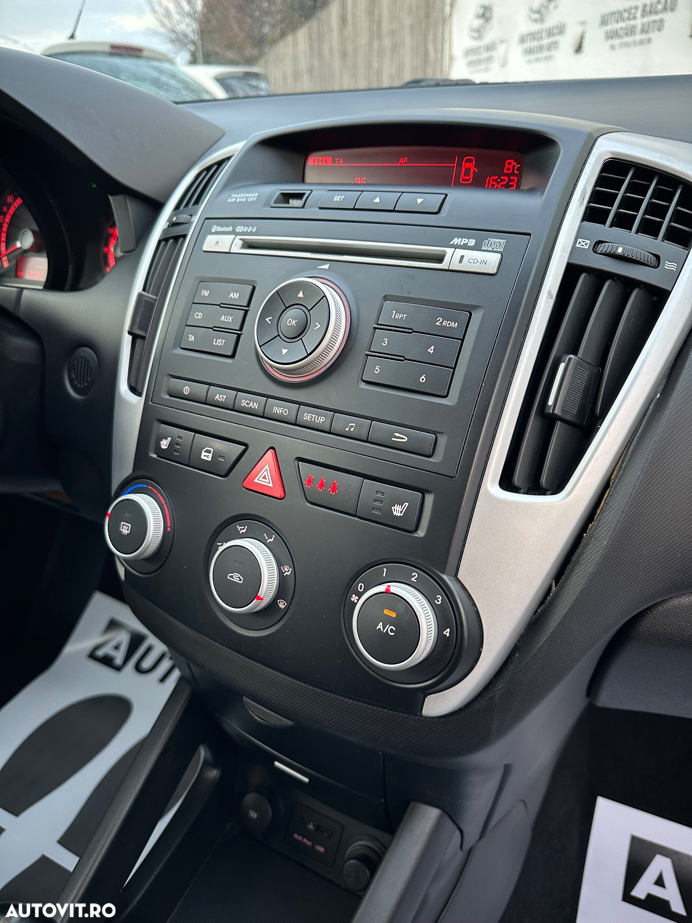 Kia Ceed - 20