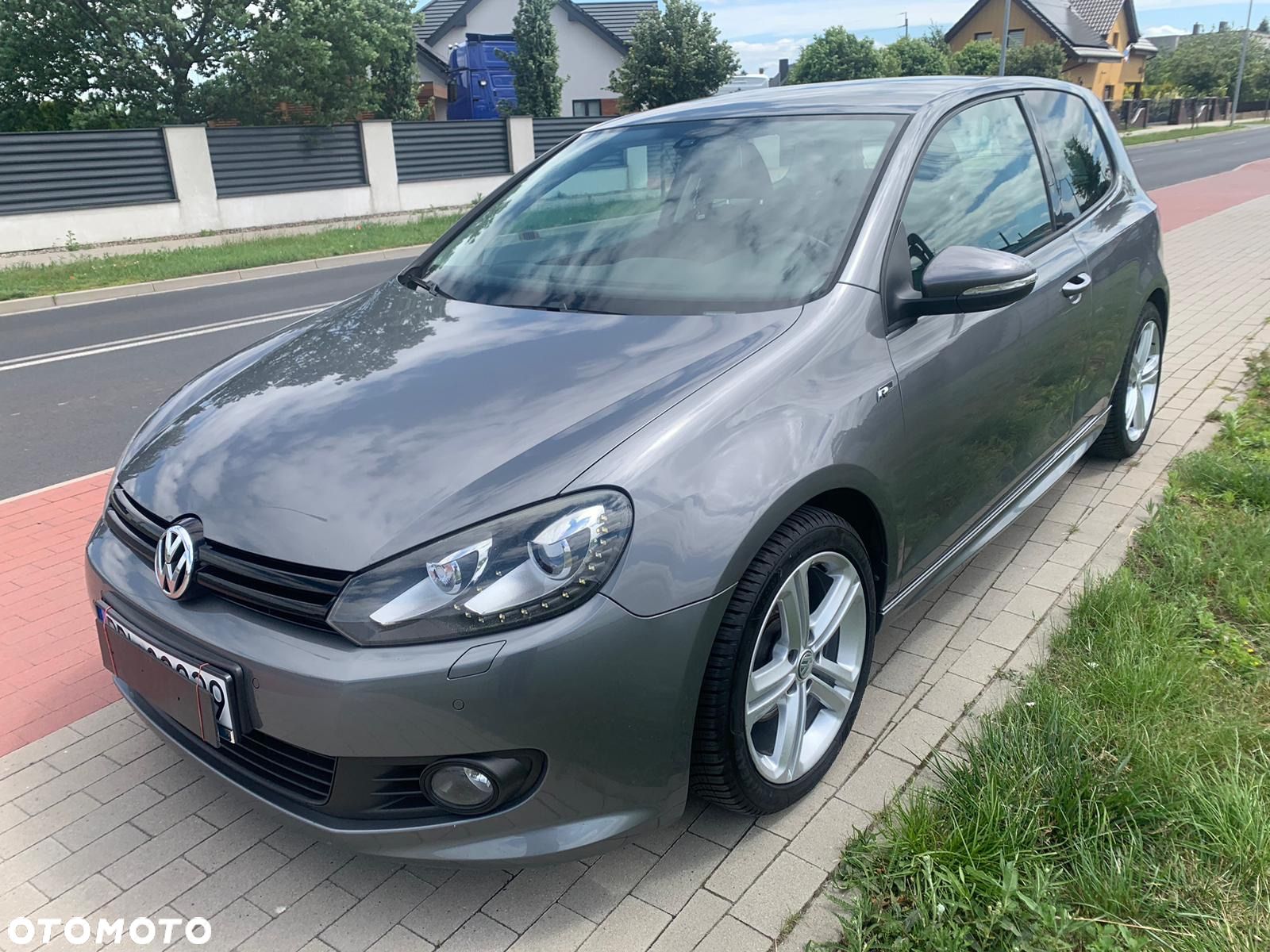 Volkswagen Golf 1.6 TDI DPF BlueMotion Technology Comfortline - 1