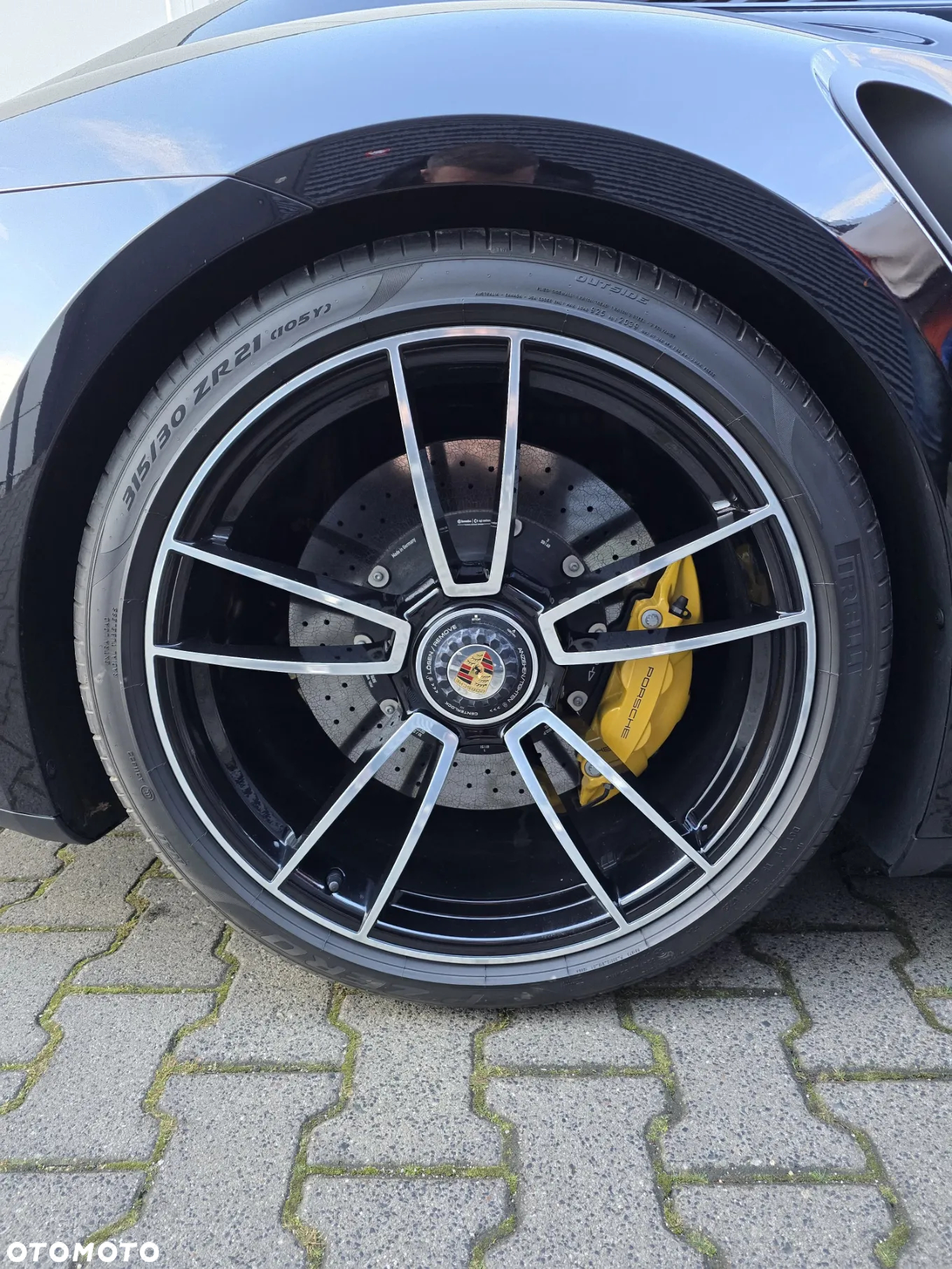 Porsche 911 Turbo S - 13