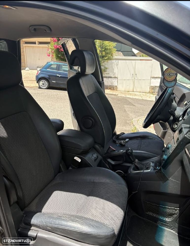 Chevrolet Captiva 2.0 VCDi Seven 7L - 5