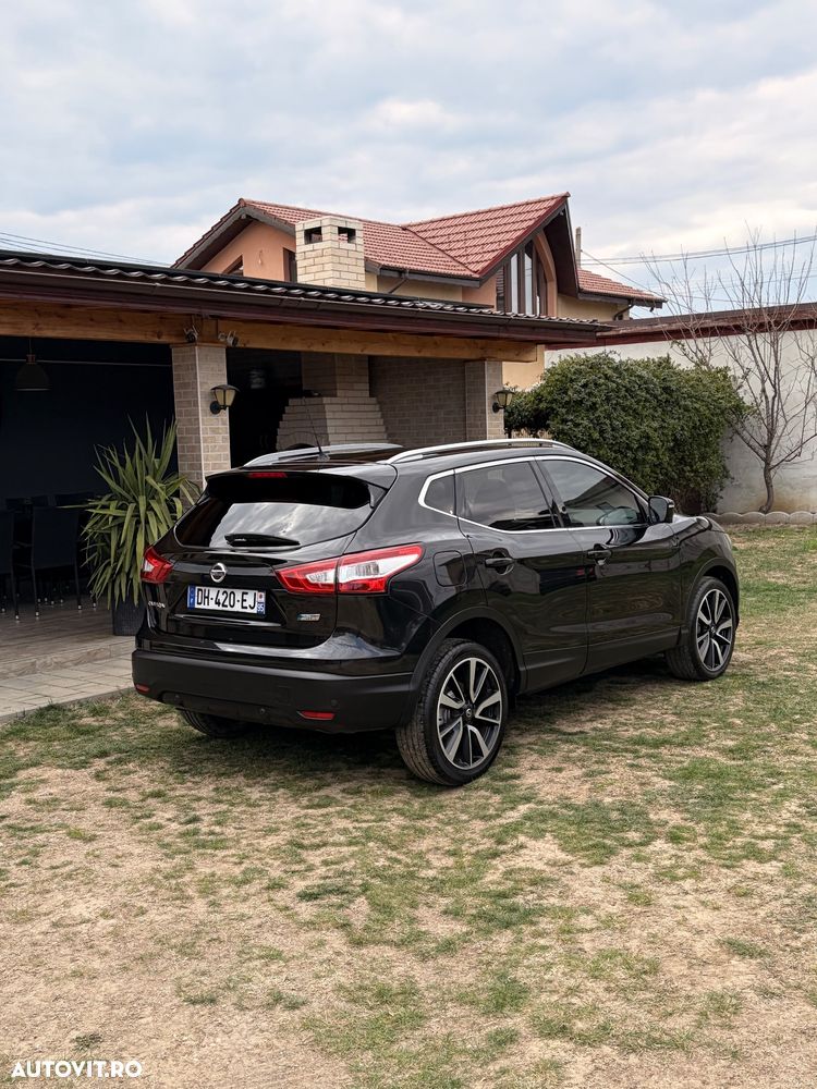 Nissan Qashqai 1.6 DCI Xtronic TEKNA - 4