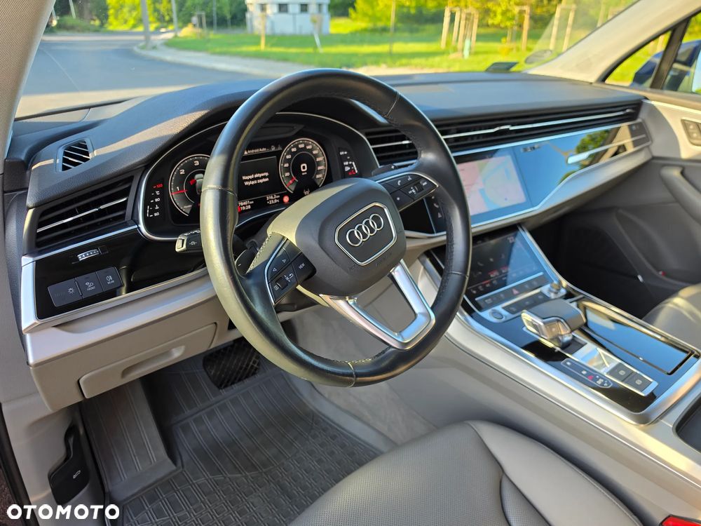 Audi Q7 - 14