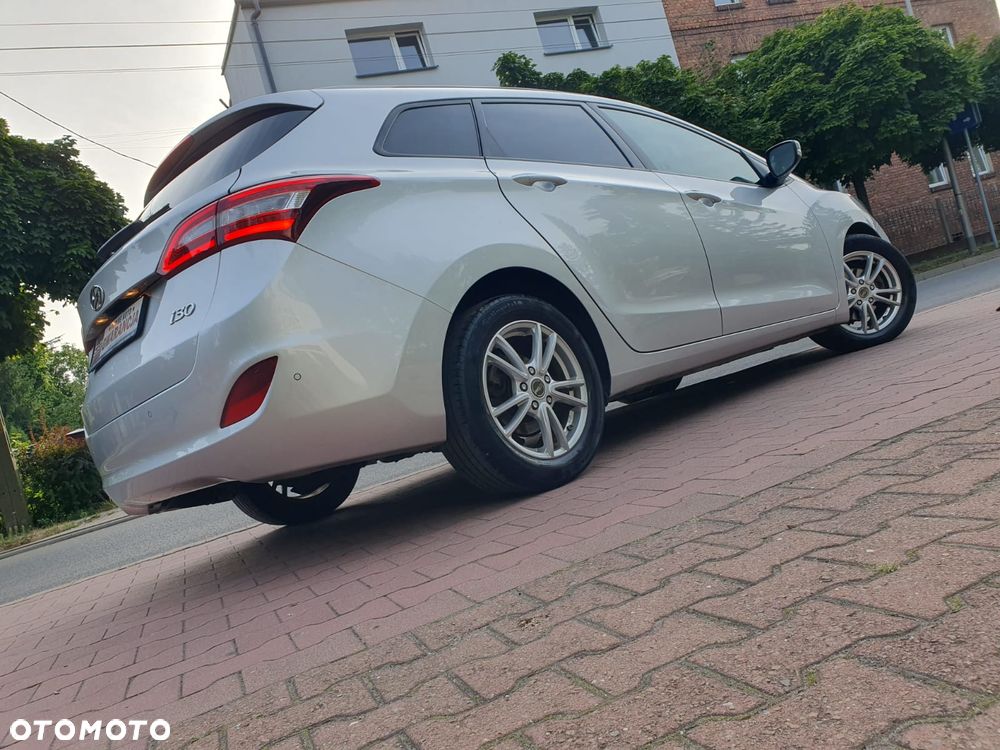 Hyundai i30 1.6 Style - 34