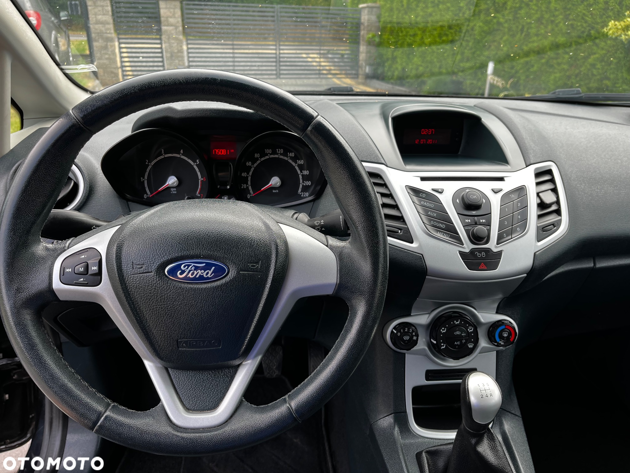 Ford Fiesta 1.25 Ambiente - 12