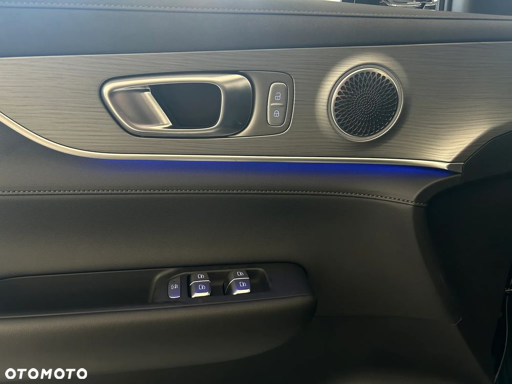 Chery Tiggo 8 - 18
