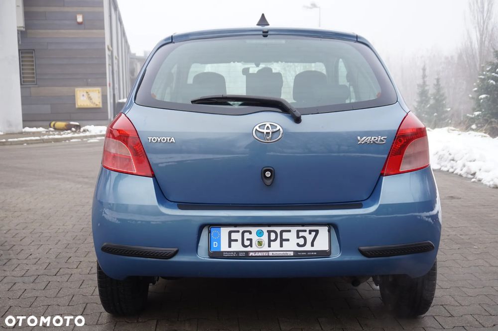 Toyota Yaris - 3