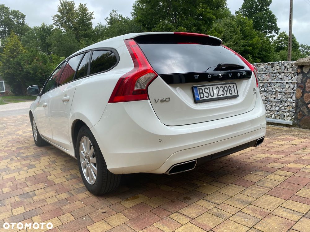 Volvo V60 D4 AWD Kinetic - 10