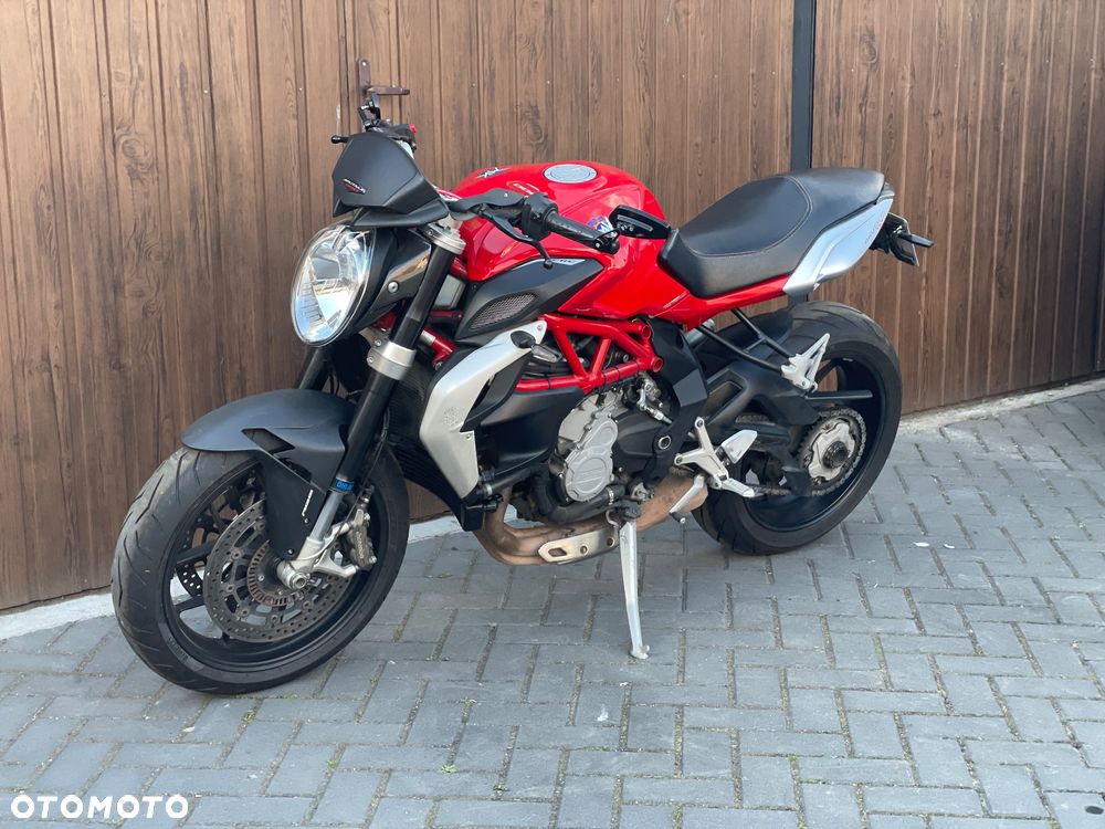 MV AGUSTA Brutale - 4