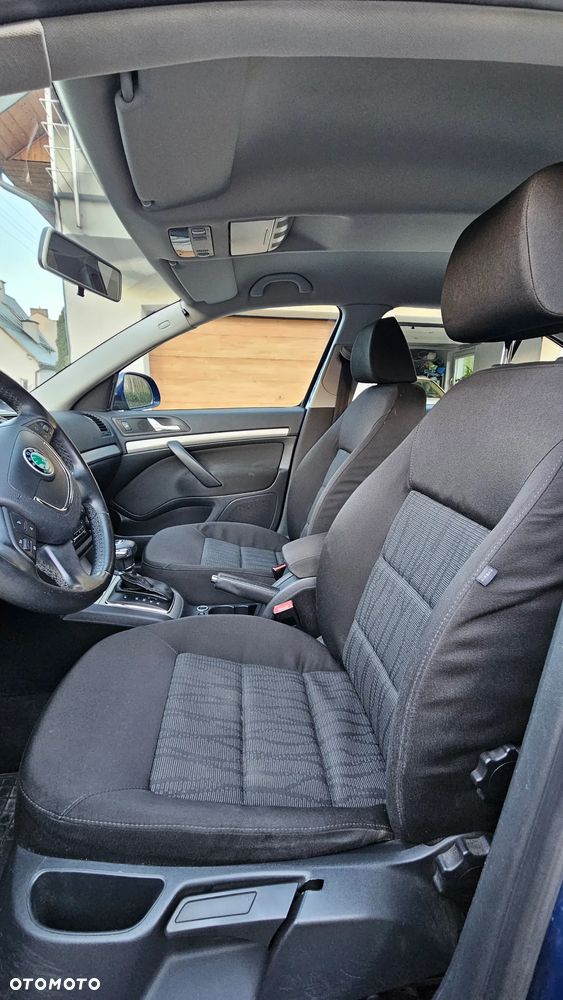 Skoda Octavia 2.0 TDI Elegance DSG - 14