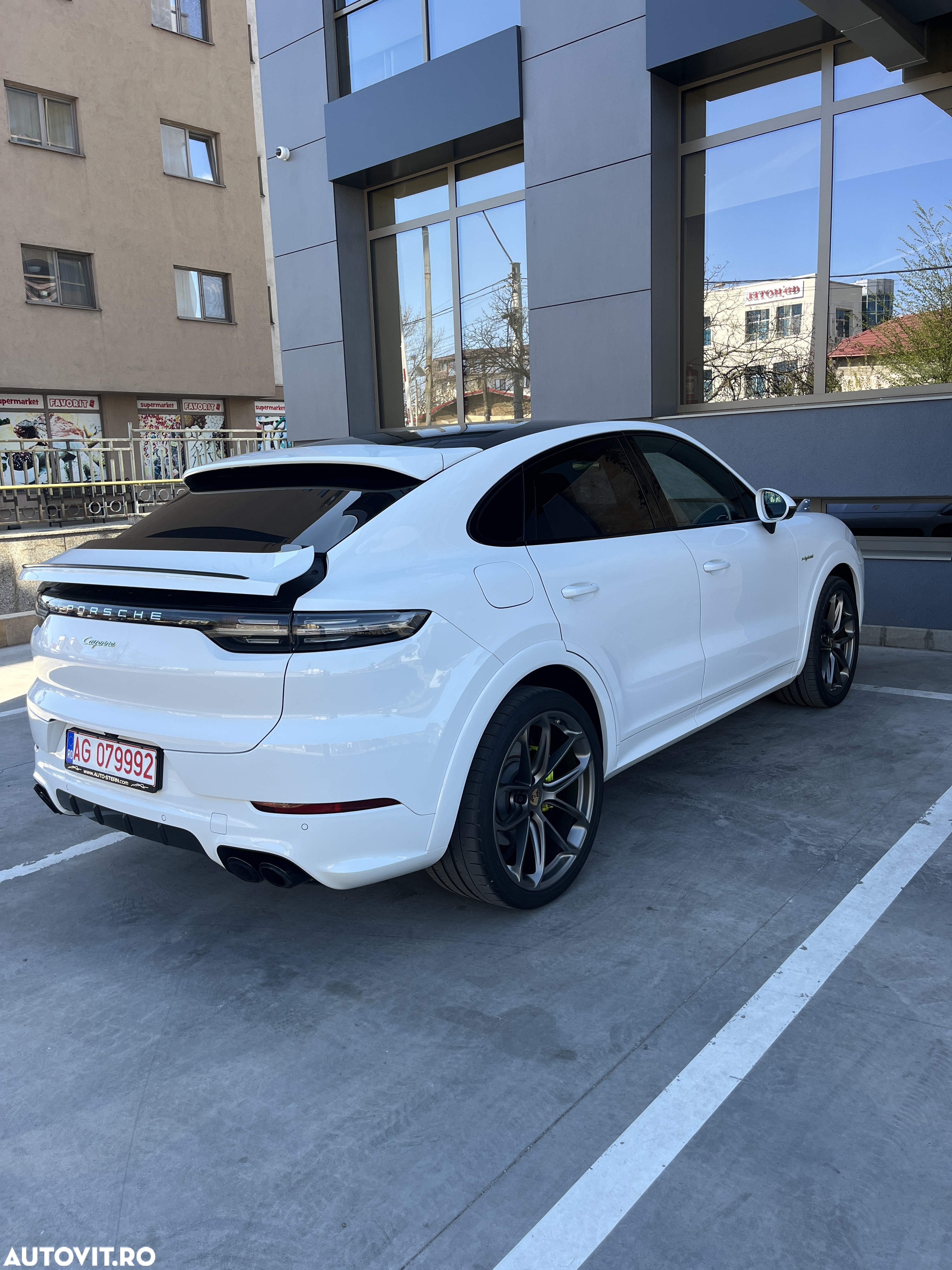 Porsche Cayenne Coupe E-Hybrid Tiptronic S - 12