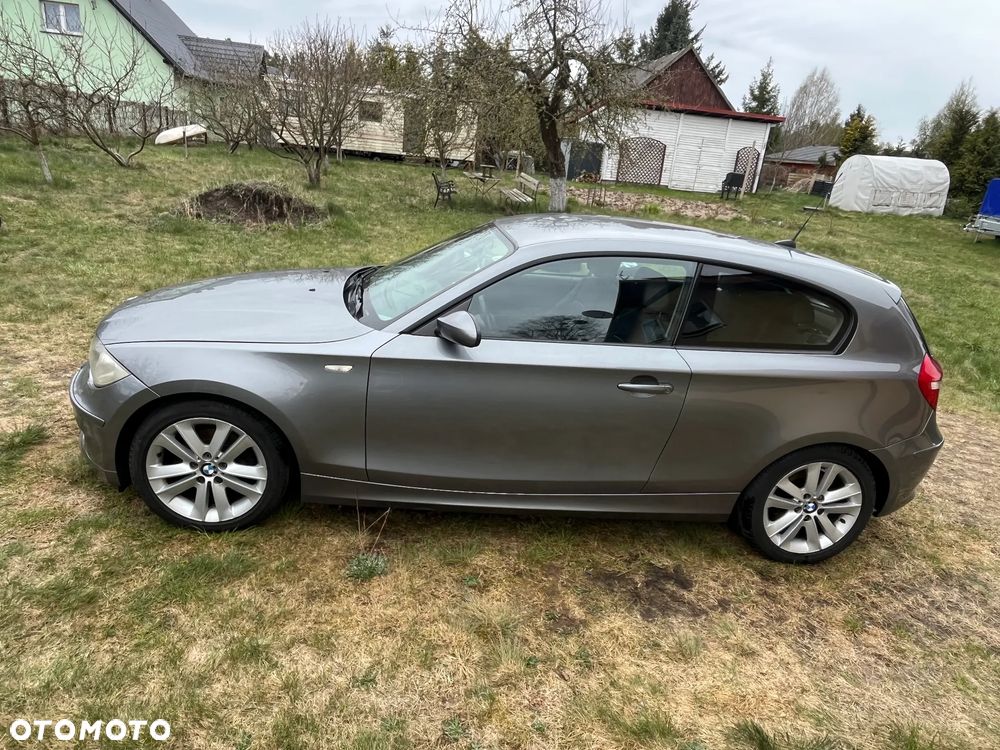 BMW Seria 1 - 1
