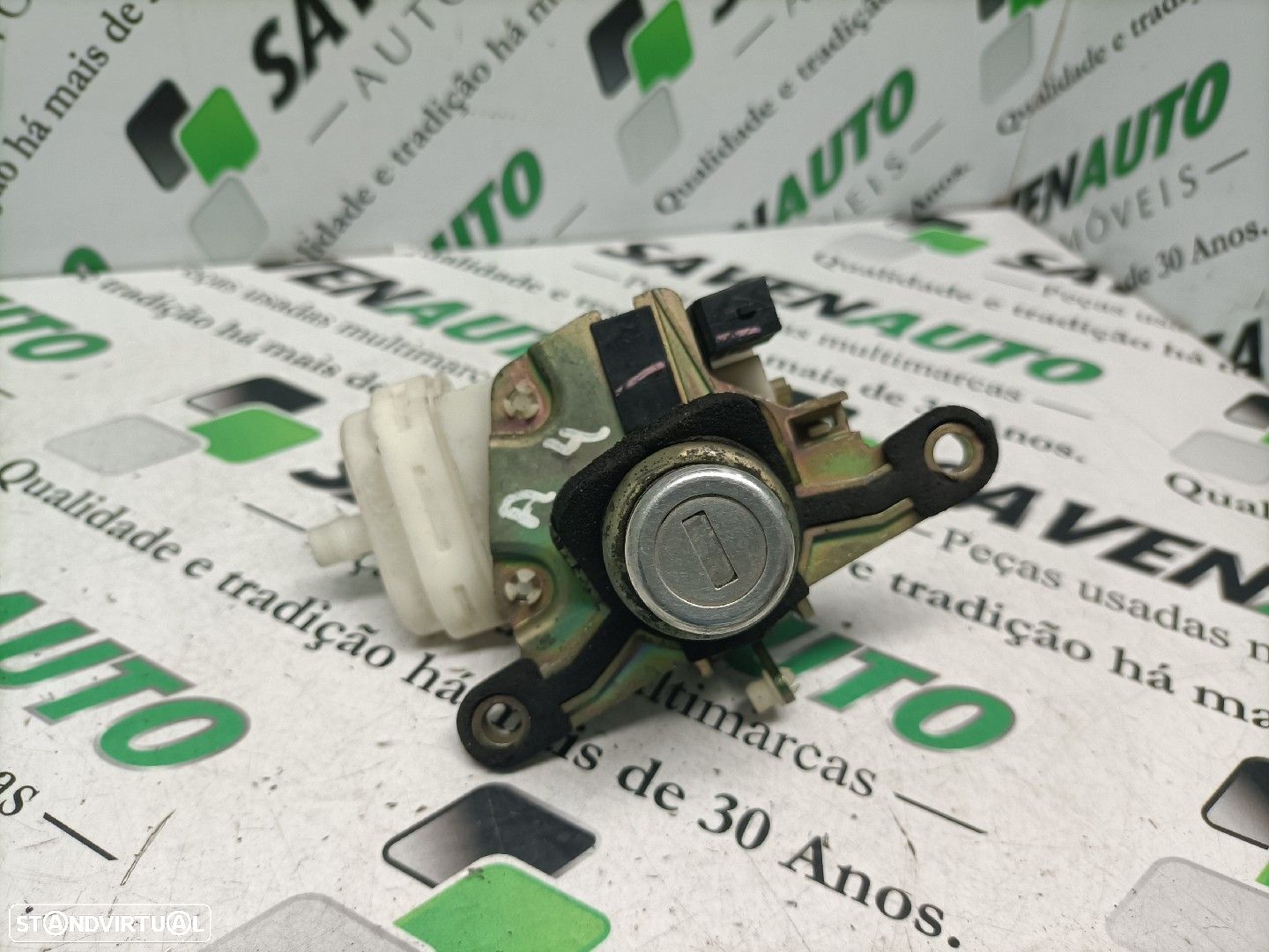 Interruptor / Switch / Botão Da Mala Audi A4 (8D2, B5) - 1