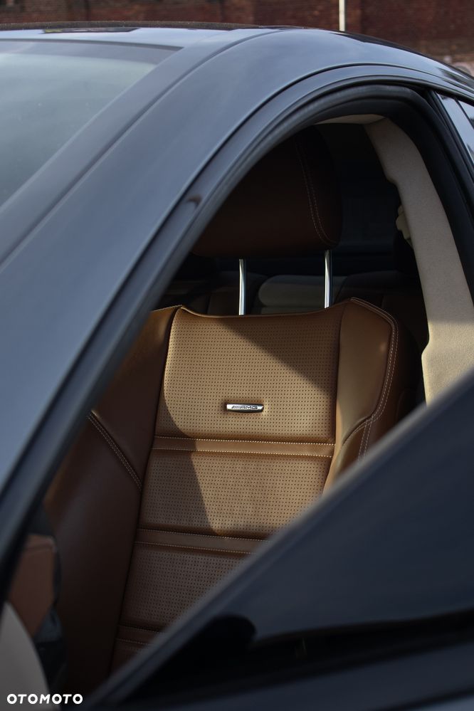 Mercedes-Benz CLS 63 AMG S 4-Matic - 16