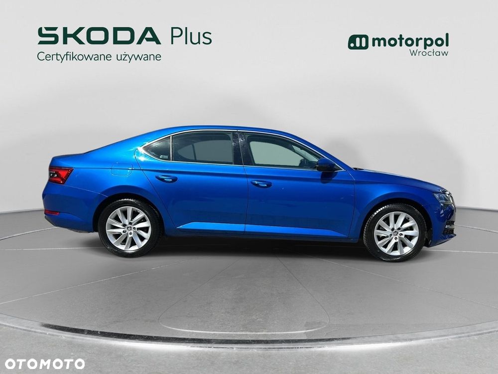 Skoda Superb 2.0 TSI Ambition DSG - 17