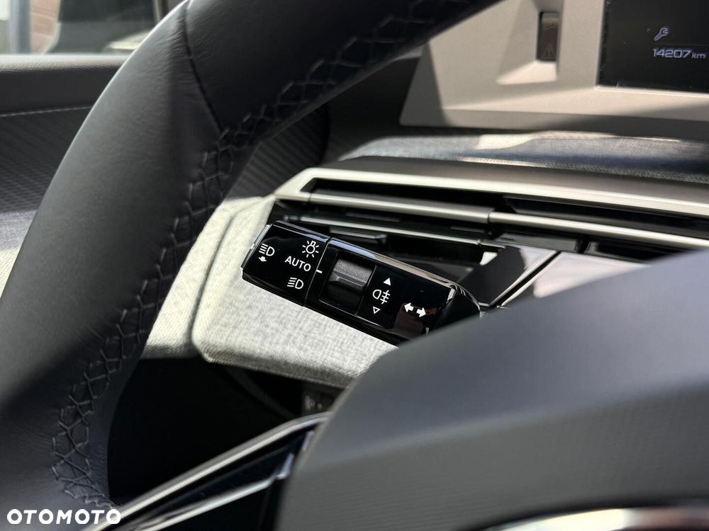 Peugeot 3008 - 21