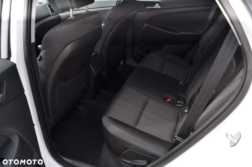 Hyundai Tucson 1.6 GDi Comfort 2WD - 25