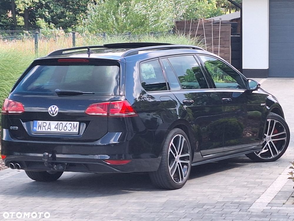 Volkswagen Golf GTD 2.0 TDI SCR DSG - 11