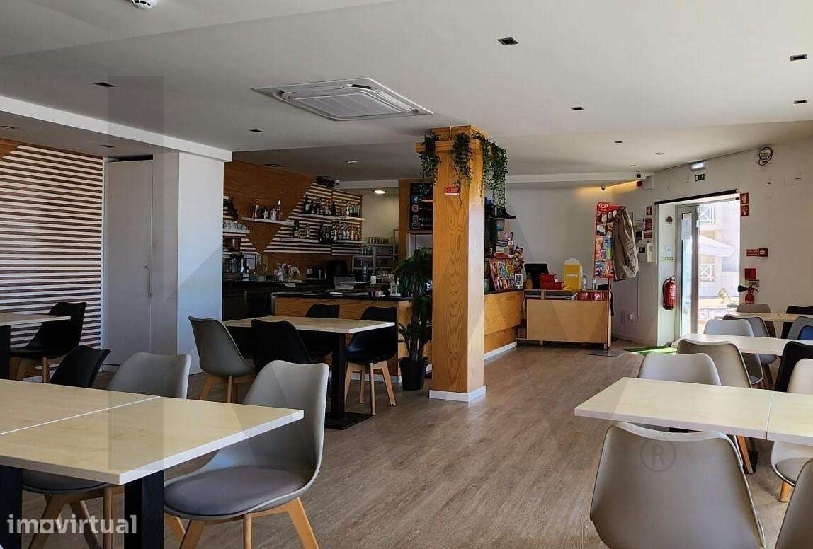 Restaurante - Bar com esplanada na praia da Costa Nova, Ílhavo - Aveir - Grande imagem: 4/32