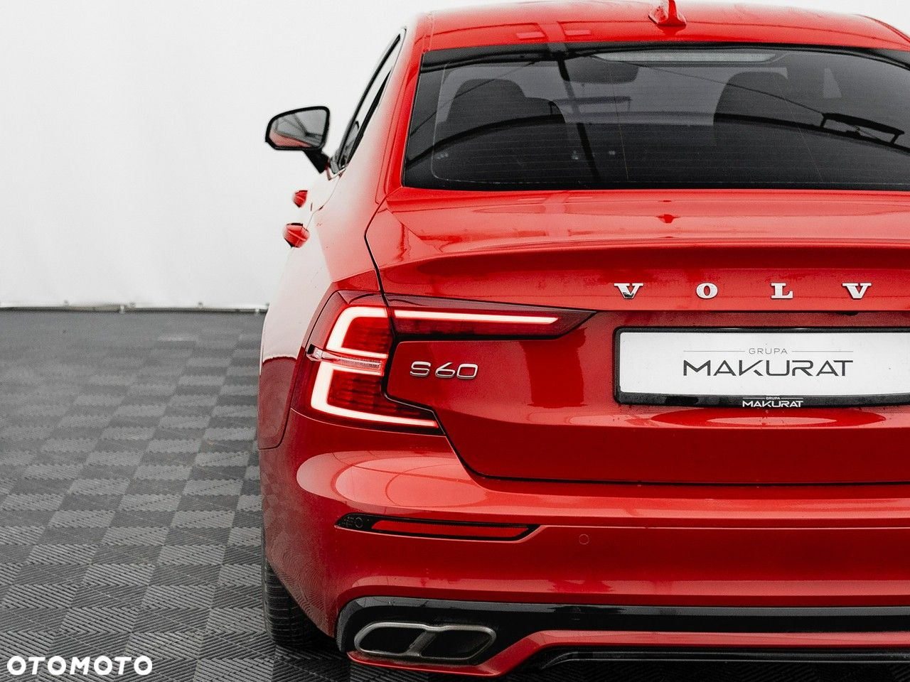 Volvo S60 T6 AWD R-Design - 11