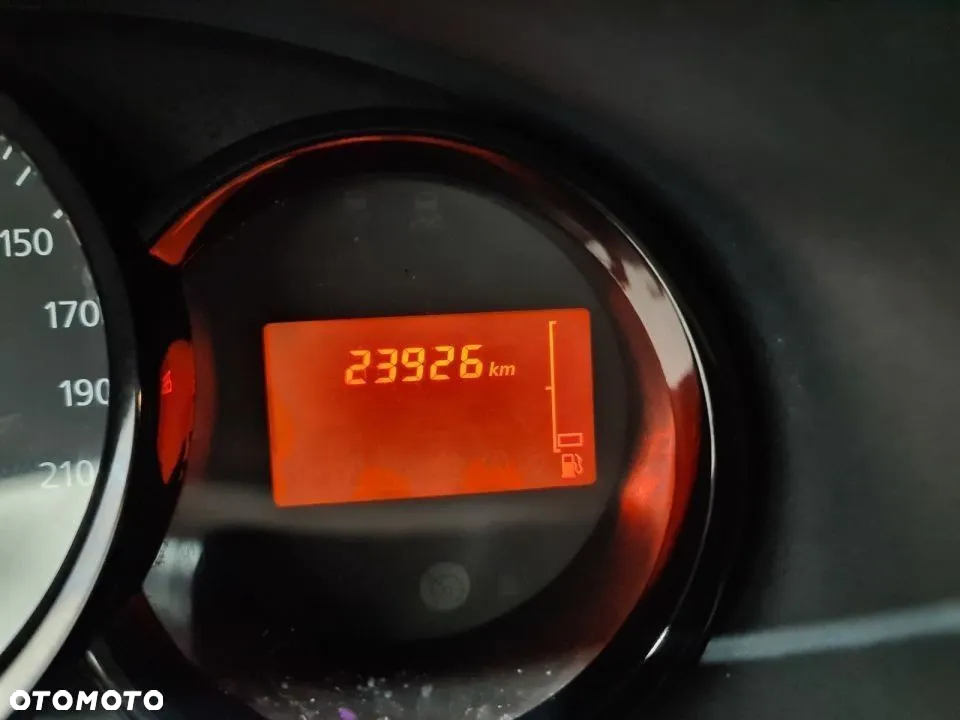 Dacia Sandero SCe 75 Essential - 11