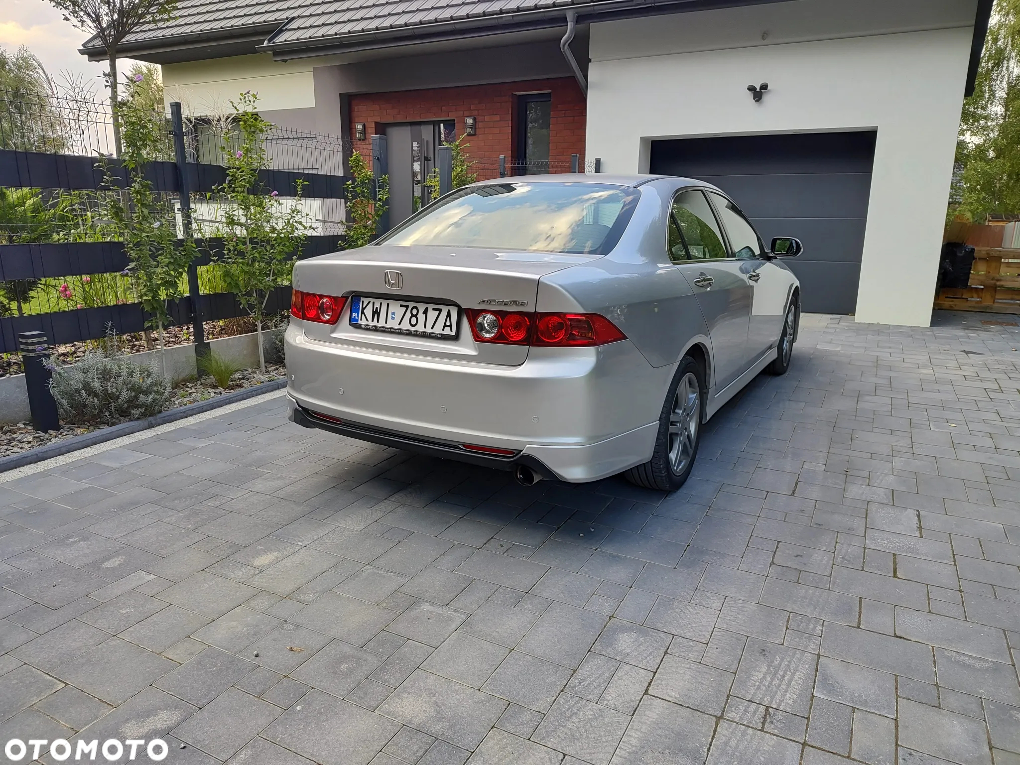 Honda Accord 2.0 Sport - 8