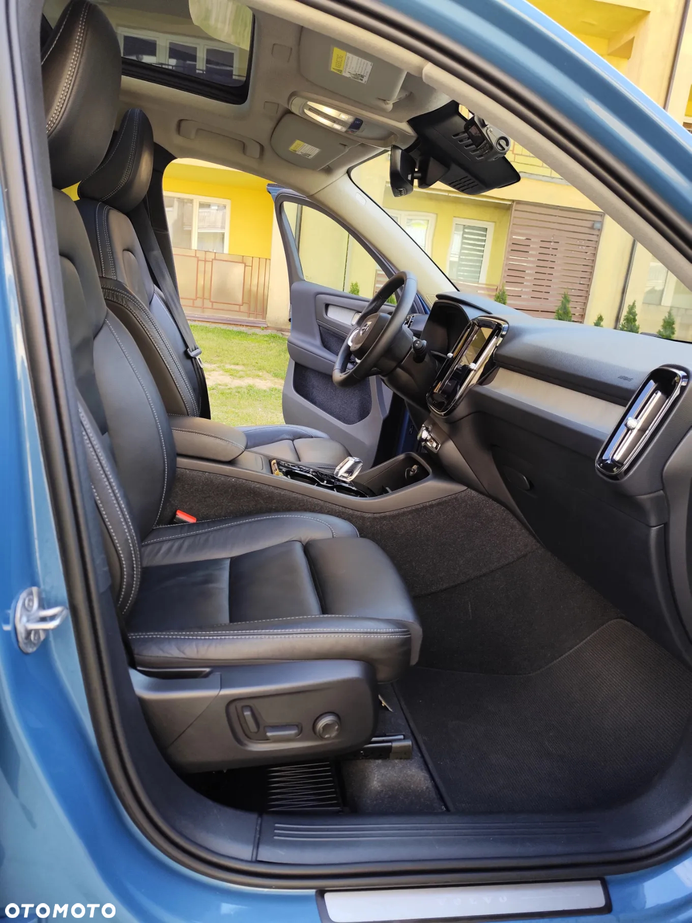 Volvo XC 40 B5 AWD Ultimate Dark - 20