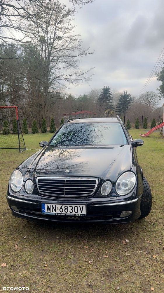 Mercedes-Benz Klasa E 500 T Avantgarde - 14