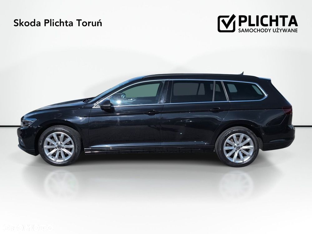 Volkswagen Passat - 9