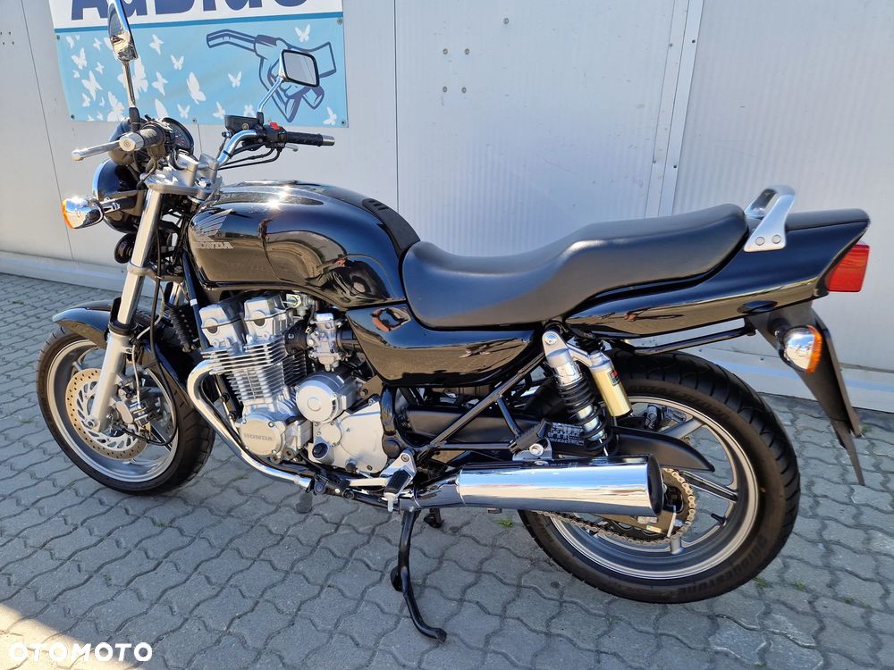 Honda CB - 20