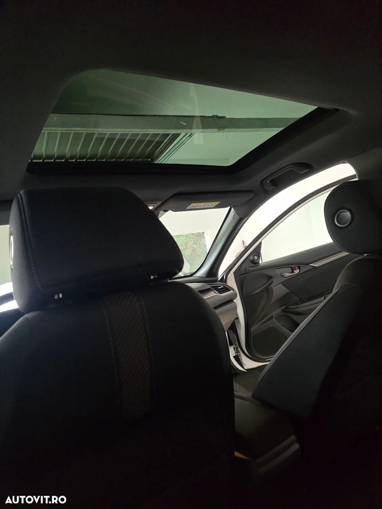 Honda Civic 1.5 VTEC Turbo Sport - 27