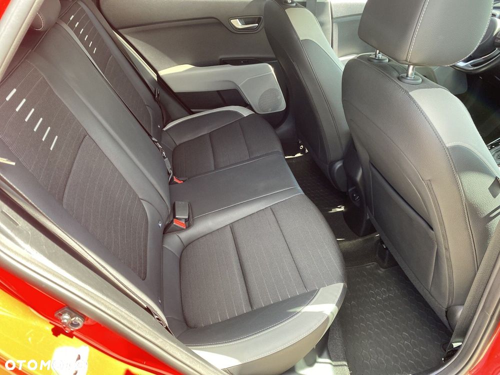 Kia Stonic - 14
