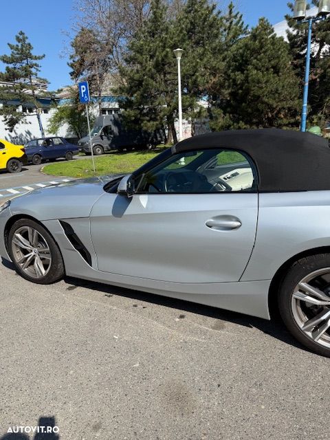 BMW Z4 sDrive30i AT - 4