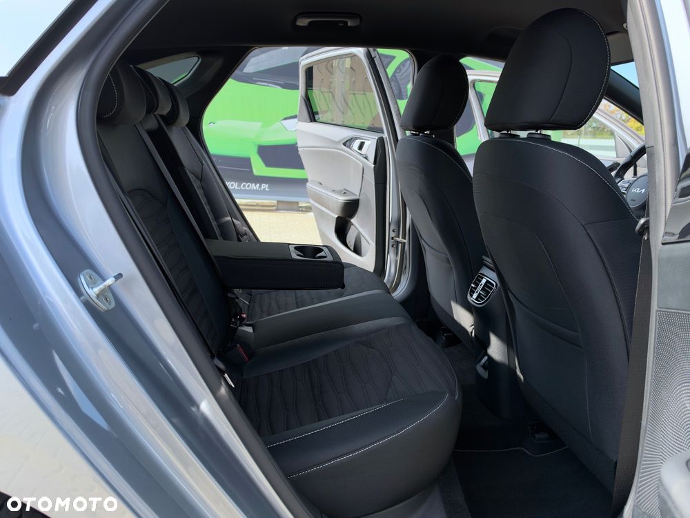 Kia ProCeed 1.5 T-GDI DCT7 OPF GT LINE - 25