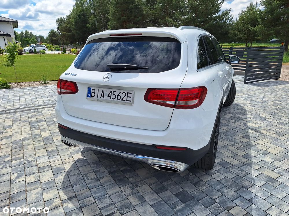 Mercedes-Benz GLC - 3
