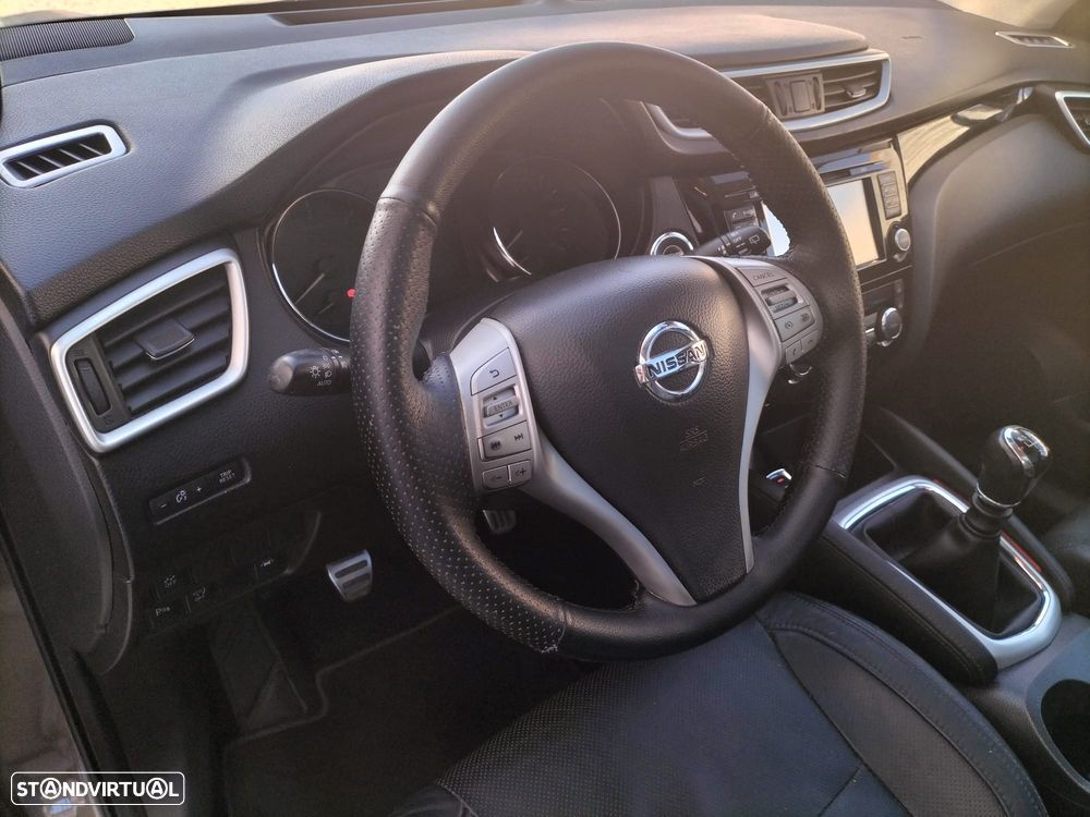 Nissan Qashqai 1.5 dCi TEKNA+ - 27