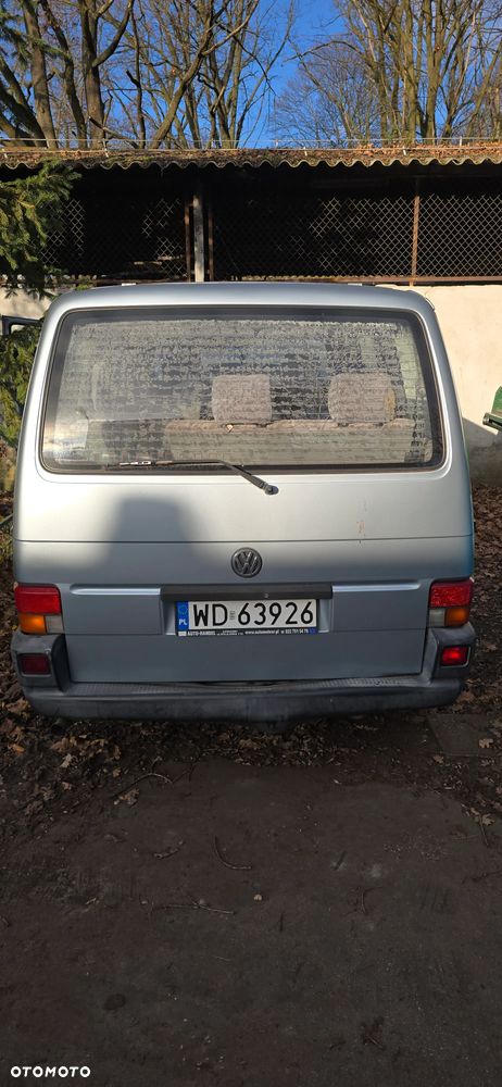 Volkswagen Multivan - 8