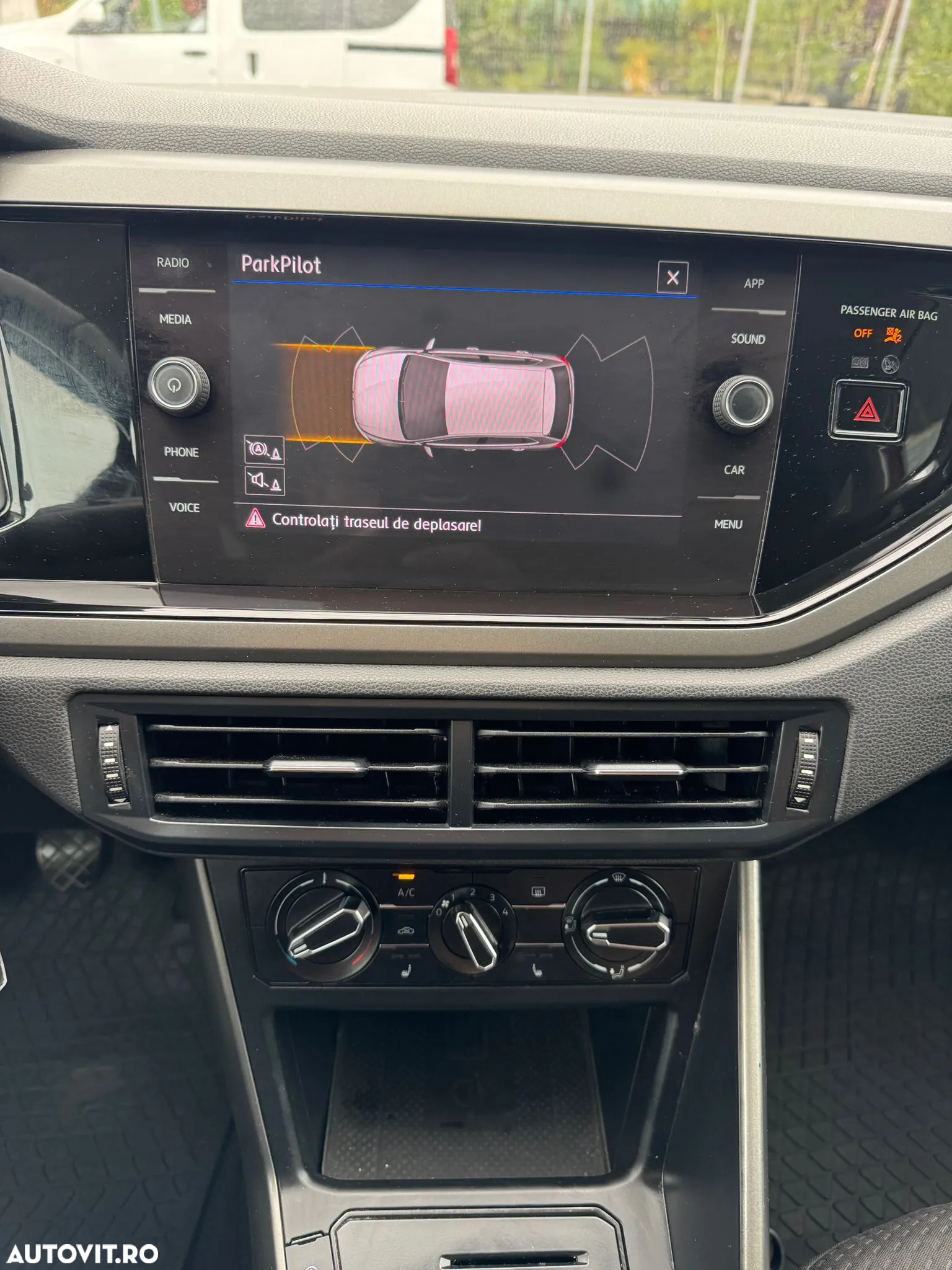 Volkswagen Polo 1.0 TSI Comfortline - 23