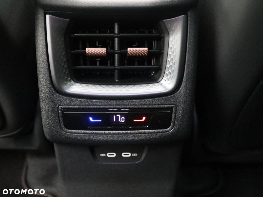 Cupra Terramar 1.5 e-Hybrid DSG VZ - 40