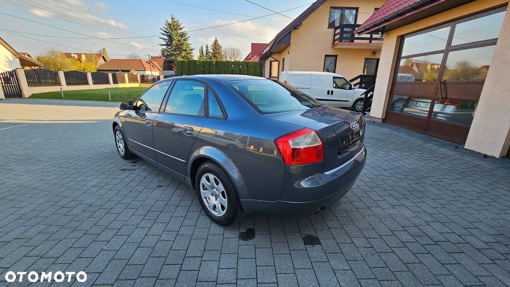 Audi A4 Limousine 2 - 32