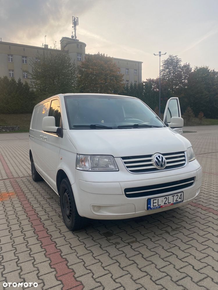 Volkswagen Transporter 2009 photo 3