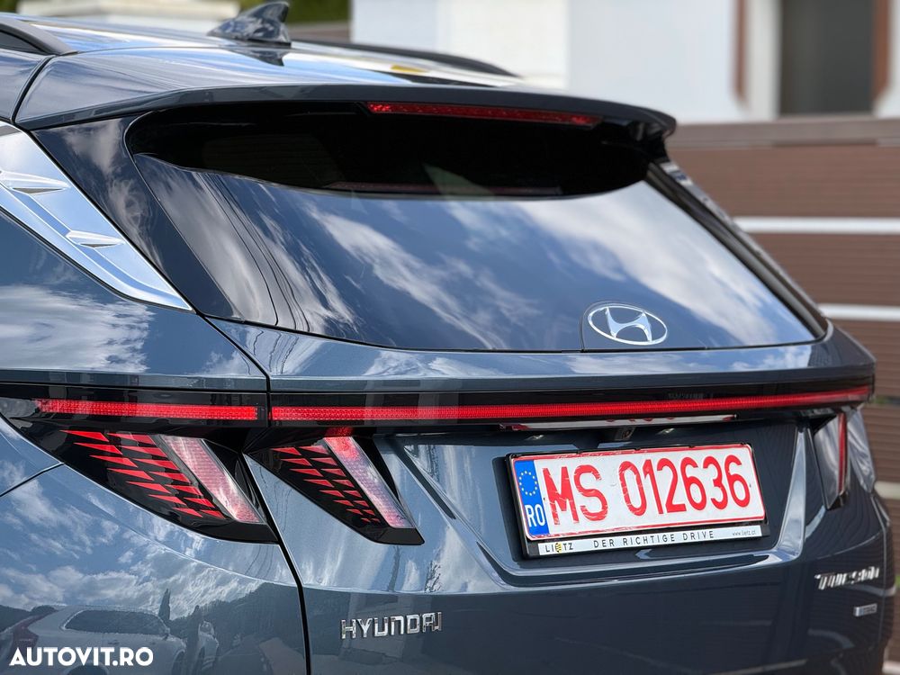 Hyundai Tucson 1.6 CRDi 48V-Hybrid 4WD DCT Trend - 17